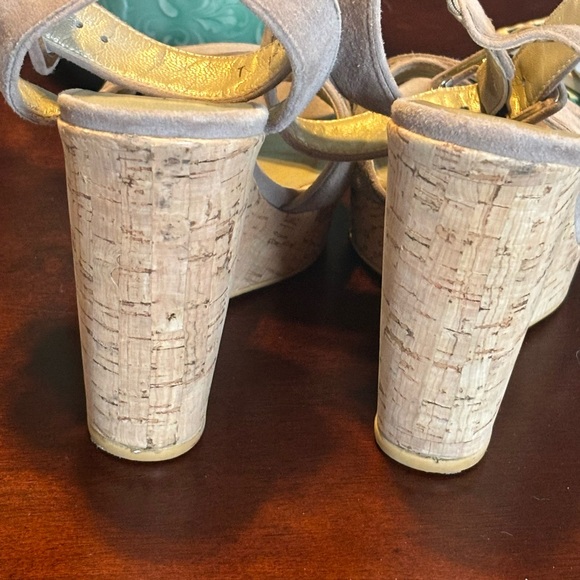 Stuart Weitzman wedge sandals 7 - Picture 3 of 6